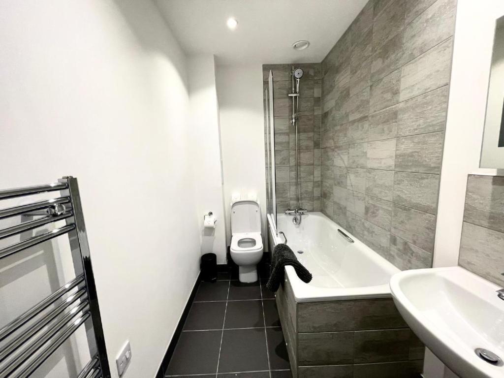 Bayard Plaza Penthouse Apartments Peterborough Kültér fotó