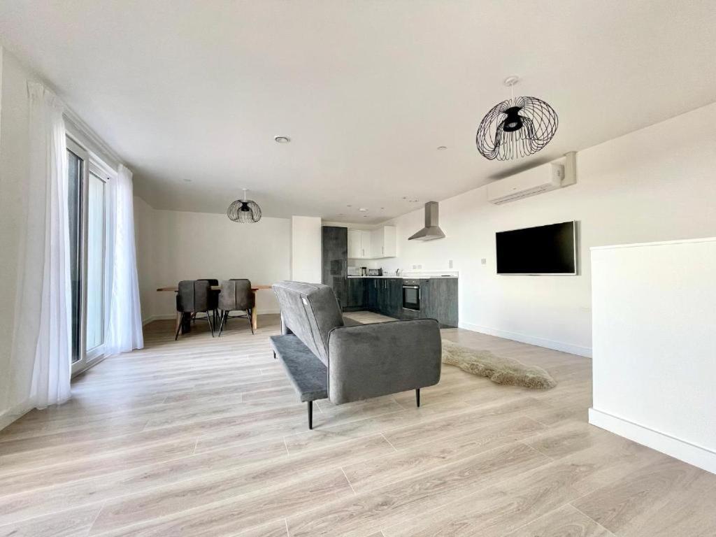 Bayard Plaza Penthouse Apartments Peterborough Kültér fotó