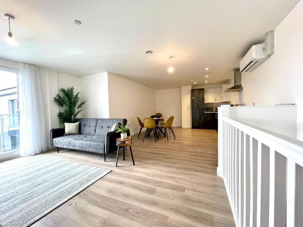 Bayard Plaza Penthouse Apartments Peterborough Kültér fotó